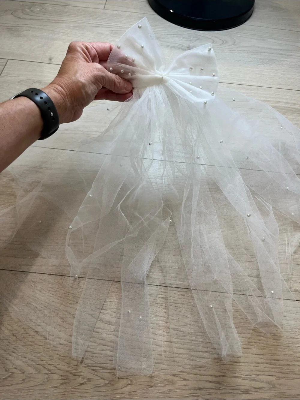 N/A white tulle